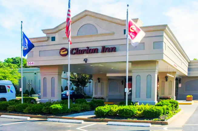 Clarion Inn