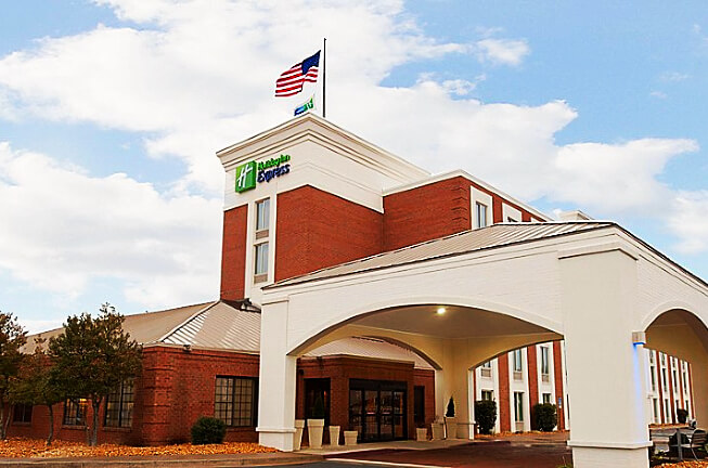 Holiday Inn Express Southpoint - Fredericksburg